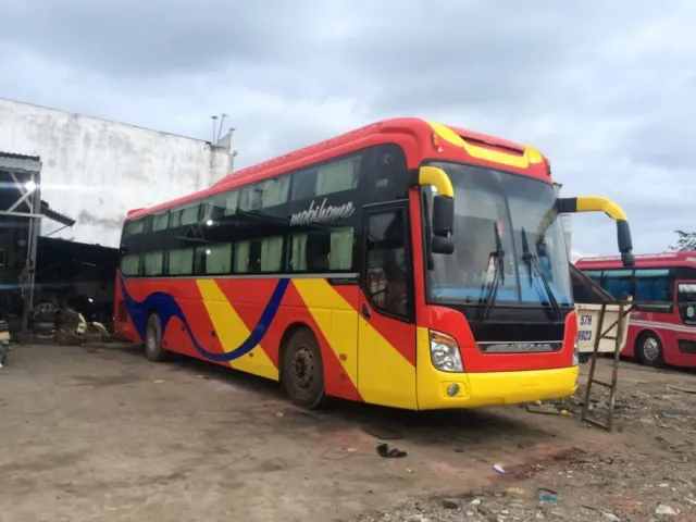 Nhà xe Lê Hùng Cà Mau đi Bình Dương