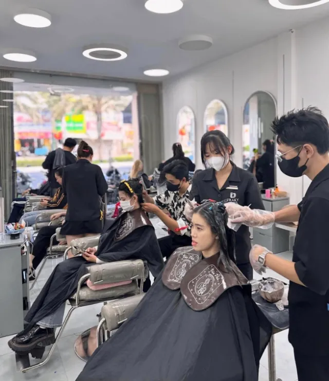 Traky Hair Salon Cà Mau