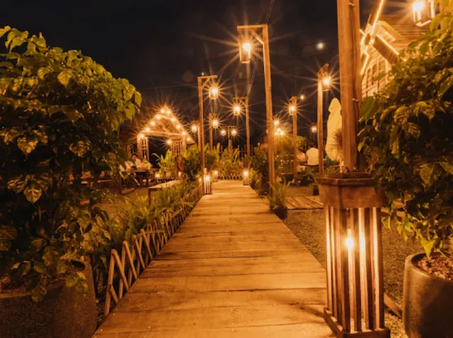 Tiệm ăn Thịnh Cà Mau