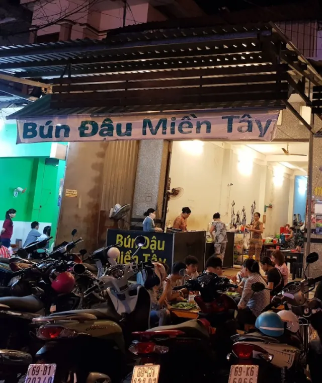 Quán bún đậu Miền Tây Cà Mau