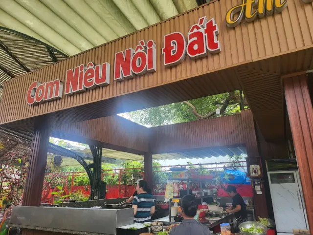 Một vài lưu ý khi đến quán cơm niêu Nồi Đất